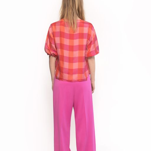 Pink short blouse